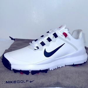 Nike TW 13 (Tiger Woods). Size 7M/8.5W. White/ Anthracite-Varsity Red.